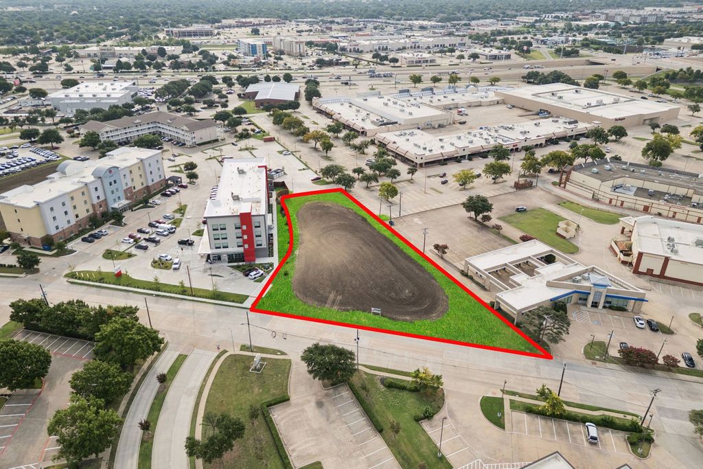 3320 Premier Drive, Plano, TX 75023