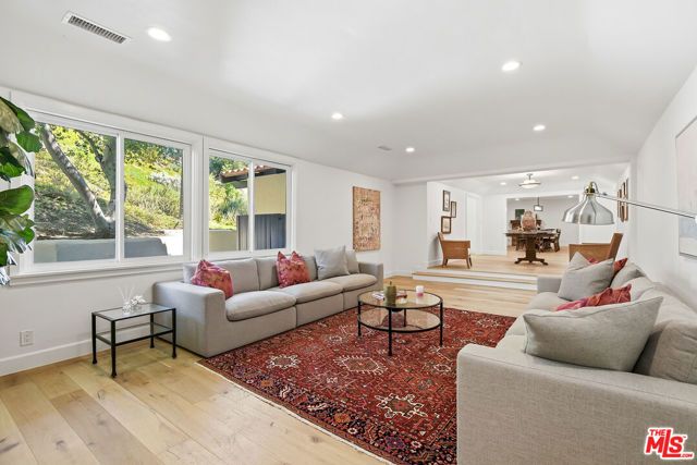 10 Baymare Road, Bell Canyon, CA 91307