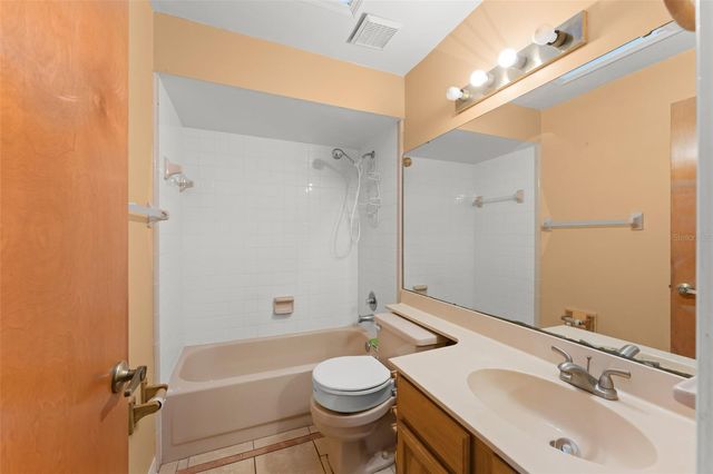 9717 LAKE DOUGLAS PLACE, Orlando, FL 32817