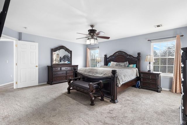 51 Jordan Drive, Medford, NY 11763