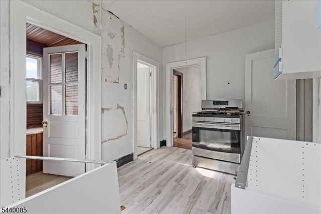 425 New Market Rd 2, Piscataway Twp., NJ 08854