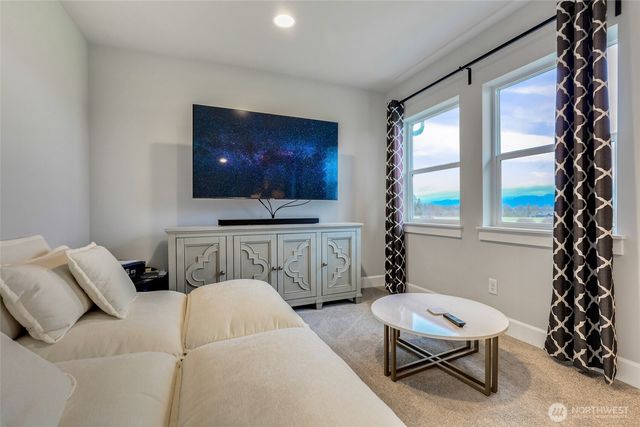 6211 232nd Avenue E, Buckley, WA 98321