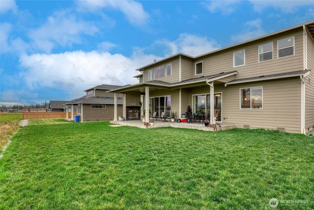 6211 232nd Avenue E, Buckley, WA 98321