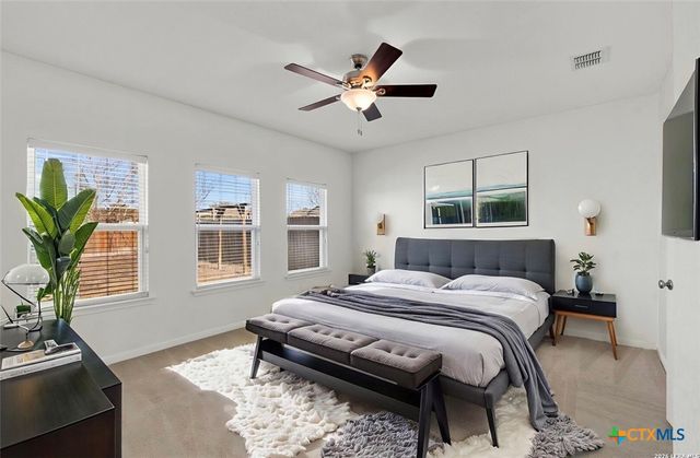 162 Lost Maples Way, Marion, TX 78124