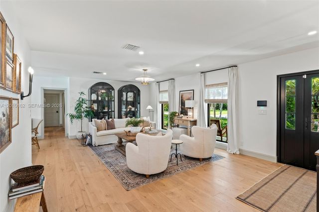 7500 SW 175th St, Palmetto Bay, FL 33157
