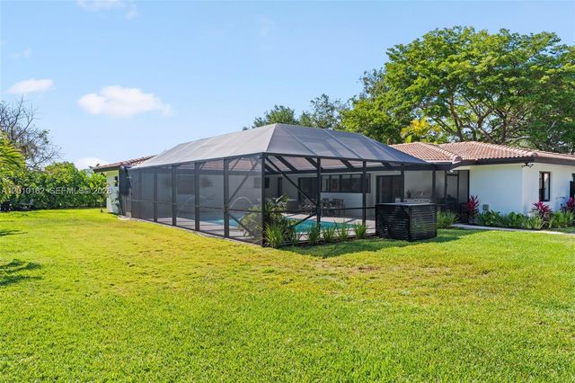 7500 SW 175th St, Palmetto Bay, FL 33157