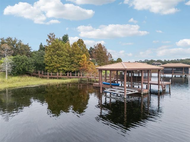 1017 JOHNS POINT DRIVE, Oakland, FL 34787