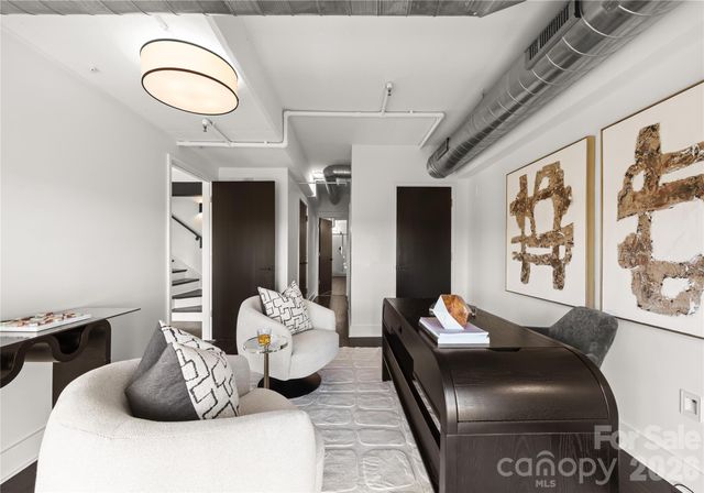 715 N Graham Street 603, Charlotte, NC 28202