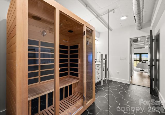 715 N Graham Street 603, Charlotte, NC 28202