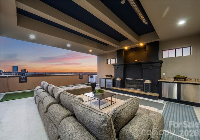 715 N Graham Street 603, Charlotte, NC 28202