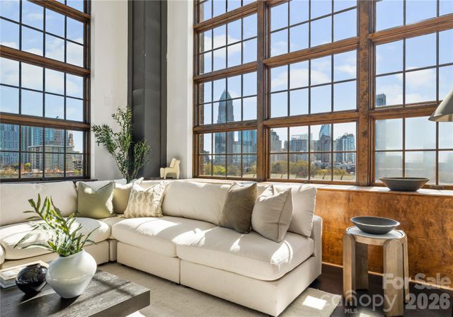 715 N Graham Street 603, Charlotte, NC 28202