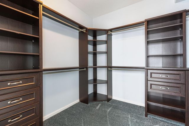 3361 Swallows Nest Ln, Sacramento, CA 95833