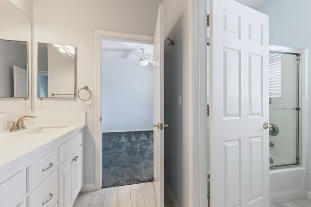 3361 Swallows Nest Ln, Sacramento, CA 95833