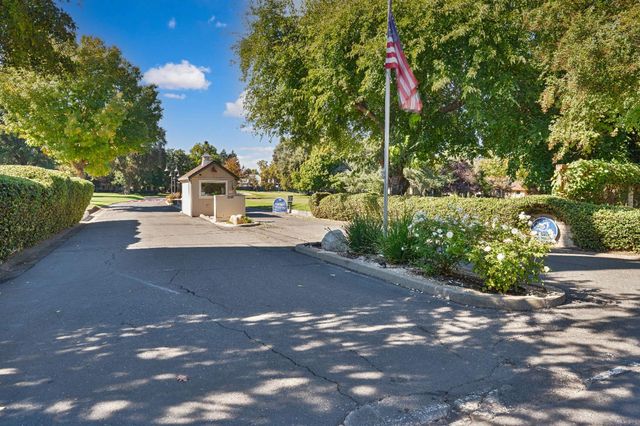 3361 Swallows Nest Ln, Sacramento, CA 95833