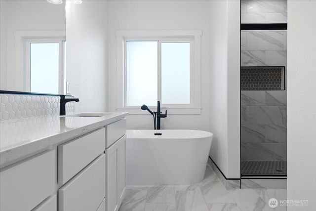 6479 Road 3 NE, Moses Lake, WA 98837