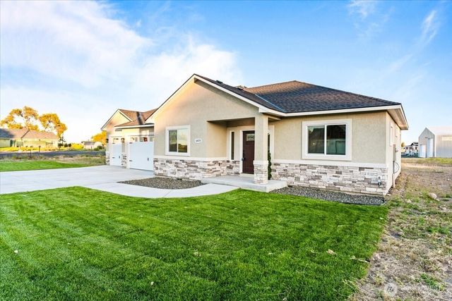 6479 Road 3 NE, Moses Lake, WA 98837