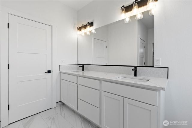 6479 Road 3 NE, Moses Lake, WA 98837