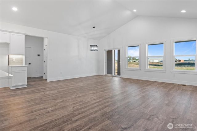 6479 Road 3 NE, Moses Lake, WA 98837