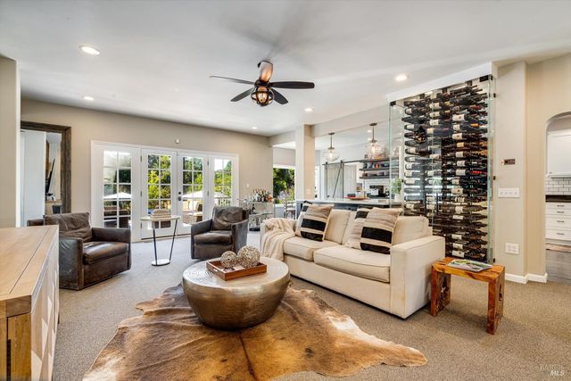 2980 Warm Springs Rd, Glen Ellen, CA 95442