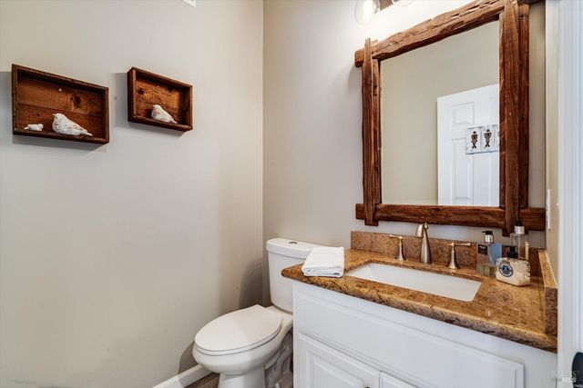 2980 Warm Springs Rd, Glen Ellen, CA 95442