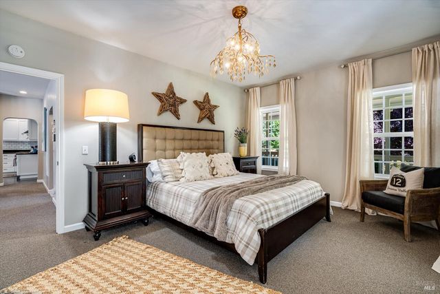 2980 Warm Springs Rd, Glen Ellen, CA 95442