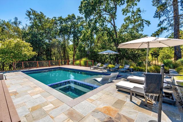 2980 Warm Springs Rd, Glen Ellen, CA 95442