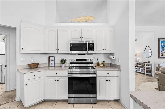 1406 SE 21st TER, Cape Coral, FL 33990