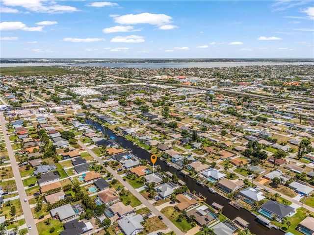 1406 SE 21st TER, Cape Coral, FL 33990