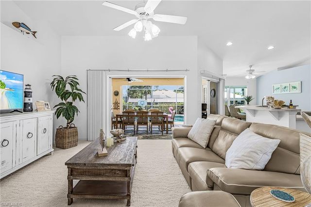 1406 SE 21st TER, Cape Coral, FL 33990