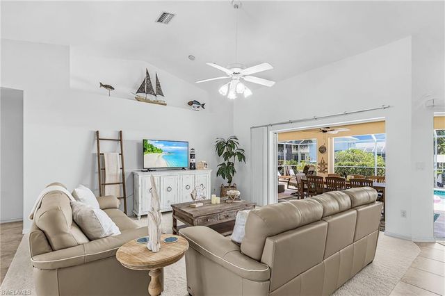 1406 SE 21st TER, Cape Coral, FL 33990