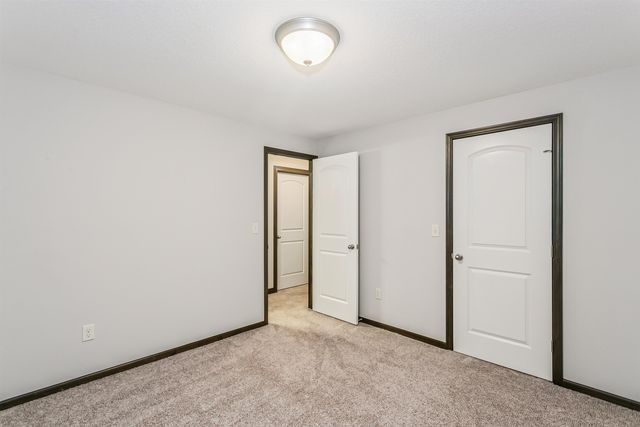 1200 E Northridge, Valley Center, KS 67147