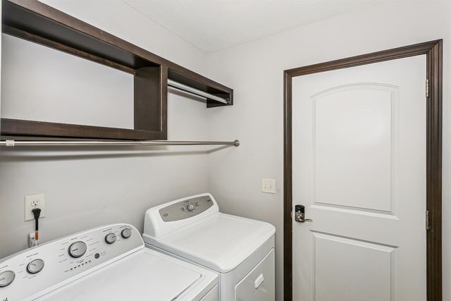1200 E Northridge, Valley Center, KS 67147