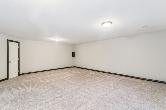1200 E Northridge, Valley Center, KS 67147