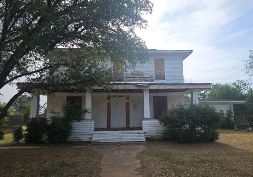 Image 2 of property listing at 210 Clinton Street, Abilene, TX 79603