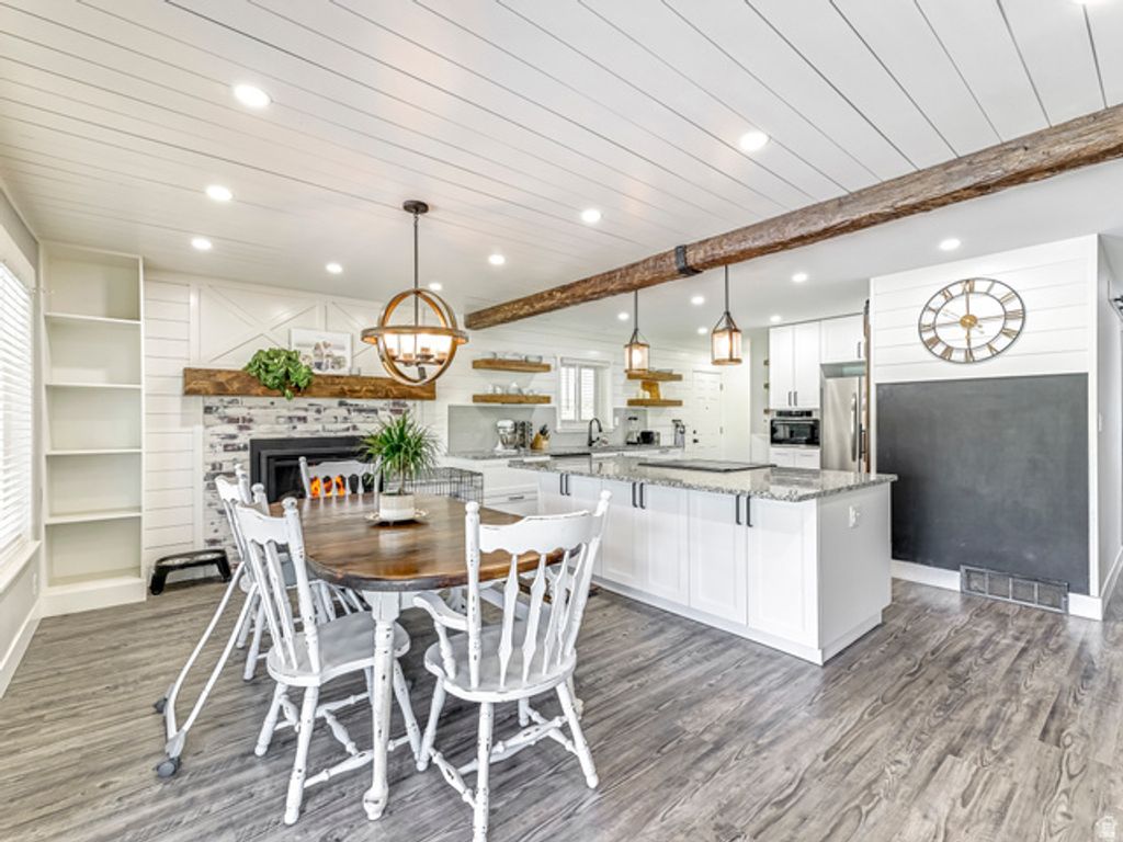 Image 14 of property listing at 523 S MAIN, Payson, UT 84651
