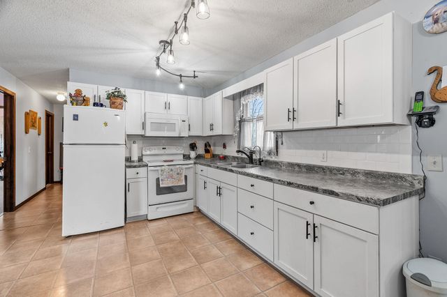 1813 209th Court NE, East Bethel, MN 55011