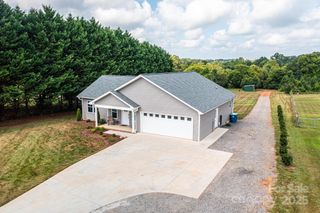 2169 Finger Bridge Road, Hickory, NC 28602