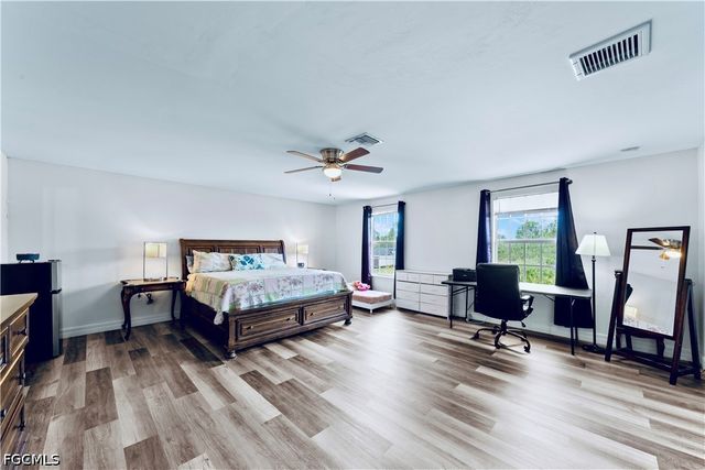 904 8th AVE, Lehigh Acres, FL 33972