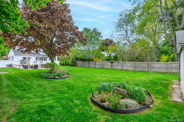 22 W Maple Road, Greenlawn, NY 11740