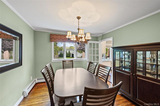 22 W Maple Road, Greenlawn, NY 11740