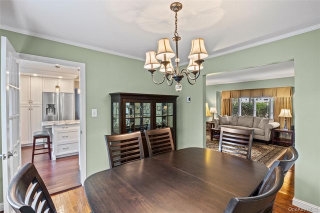 22 W Maple Road, Greenlawn, NY 11740