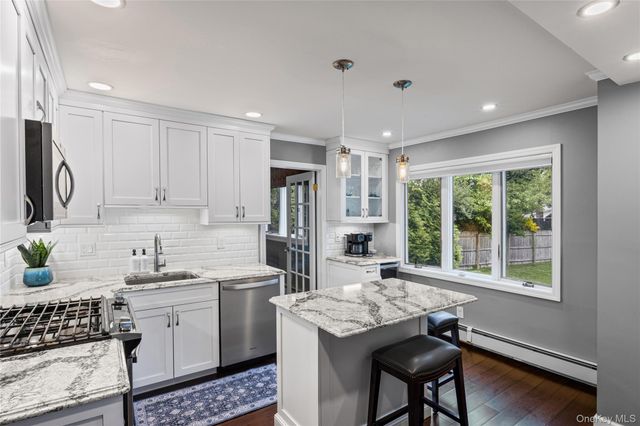 22 W Maple Road, Greenlawn, NY 11740