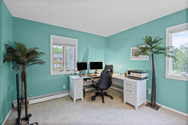22 W Maple Road, Greenlawn, NY 11740