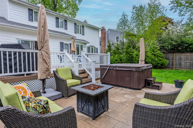 22 W Maple Road, Greenlawn, NY 11740