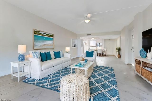 4260 SE 20th PL # 402, Cape Coral, FL 33904