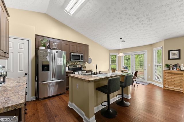 226 Falling Leaf Lane, Winder, GA 30680