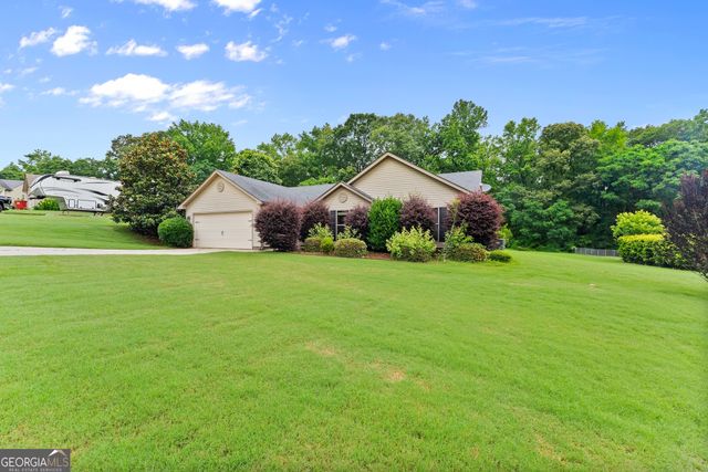 226 Falling Leaf Lane, Winder, GA 30680