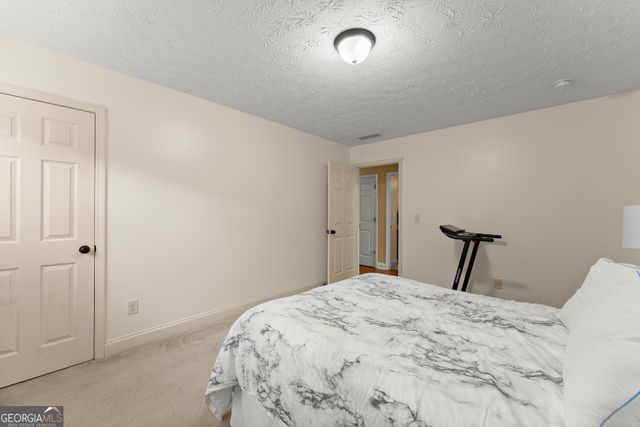 226 Falling Leaf Lane, Winder, GA 30680