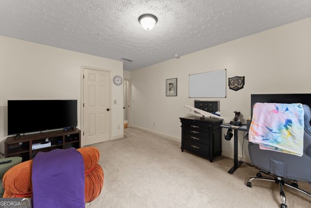 226 Falling Leaf Lane, Winder, GA 30680