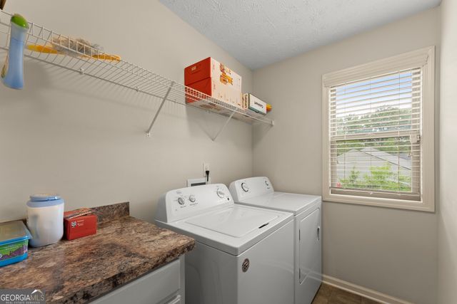 226 Falling Leaf Lane, Winder, GA 30680